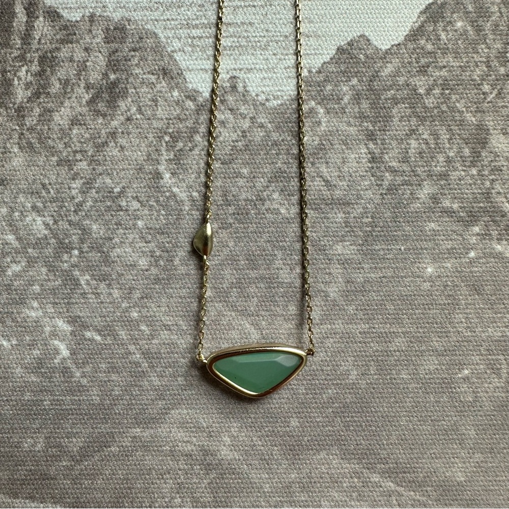 Kendra Scott Necklace